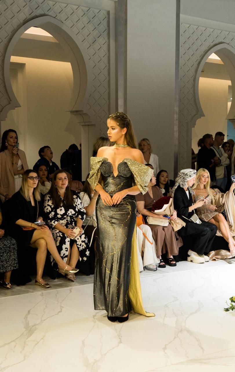 Fashion Show 1